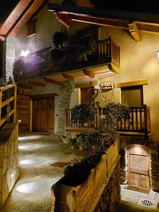 Appartamento Le Bourneau Aosta Eksteriør bilde